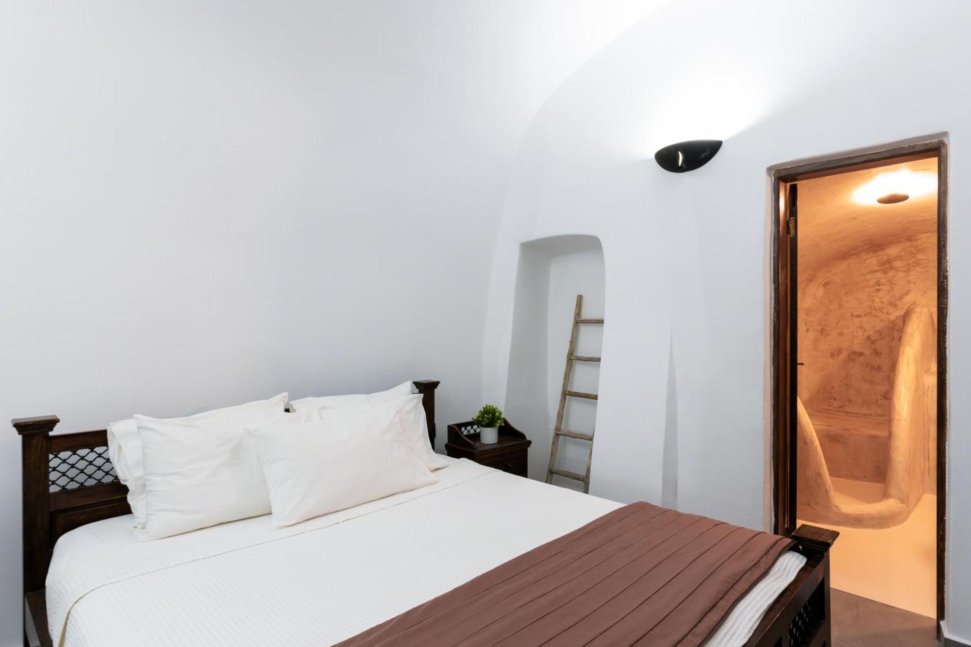 Enalion Suites Oia  Exterior foto